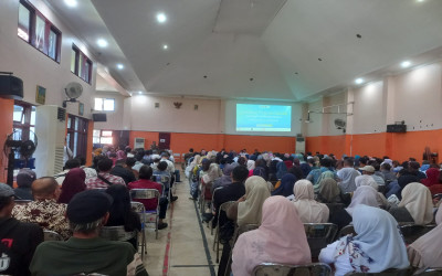 Sosilialisasi Program SMA N 5 Semarang kepada Orang Tua Murid kelas X